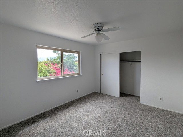 64961 Oakmount Boulevard, Desert Hot Springs CA: https://media.crmls.org/medias/9544da02-fee8-4693-8cf7-07ba4abc3a4a.jpg