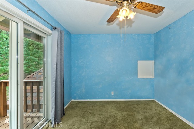 26349 Walnut Hills Drive, Lake Arrowhead CA: https://media.crmls.org/medias/9545ca50-062e-40df-b4de-167875fa9935.jpg