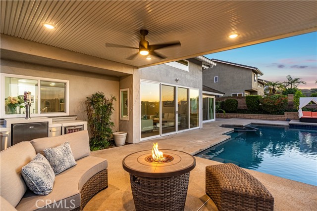 Detail Gallery Image 31 of 42 For 6691 E Smokewood, Anaheim,  CA 92807 - 4 Beds | 3/1 Baths