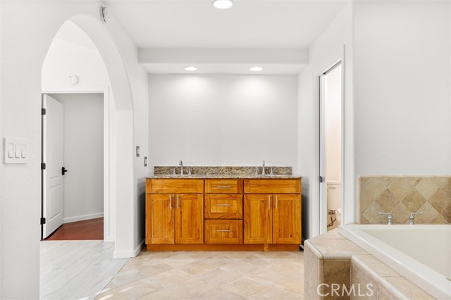 Detail Gallery Image 37 of 55 For 2761 Bunting, Costa Mesa,  CA 92626 - 5 Beds | 3 Baths