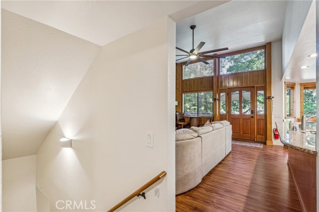 Detail Gallery Image 24 of 73 For 499 Golf Course, Lake Arrowhead,  CA 92352 - 4 Beds | 4/1 Baths