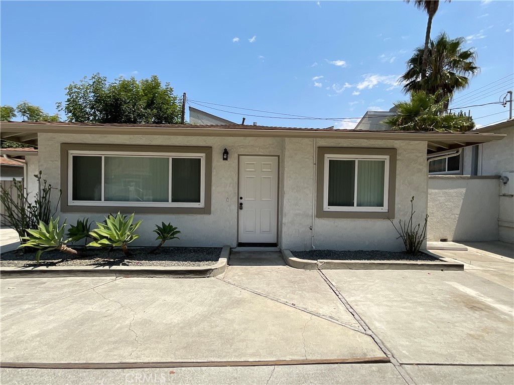 2641 Santa Ana Avenue #B
