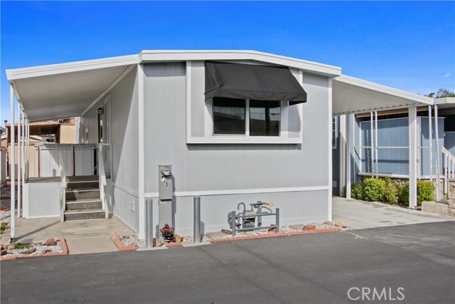 Detail Gallery Image 1 of 1 For 11733 166th St, Norwalk,  CA 90650 - 2 Beds | 1 Baths