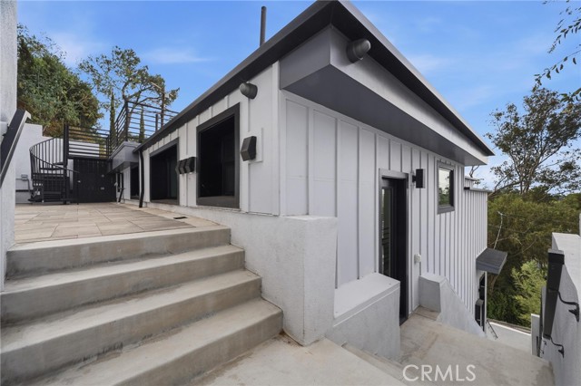 Detail Gallery Image 22 of 58 For 6565 Pickwick, Los Angeles,  CA 90042 - 3 Beds | 2/1 Baths