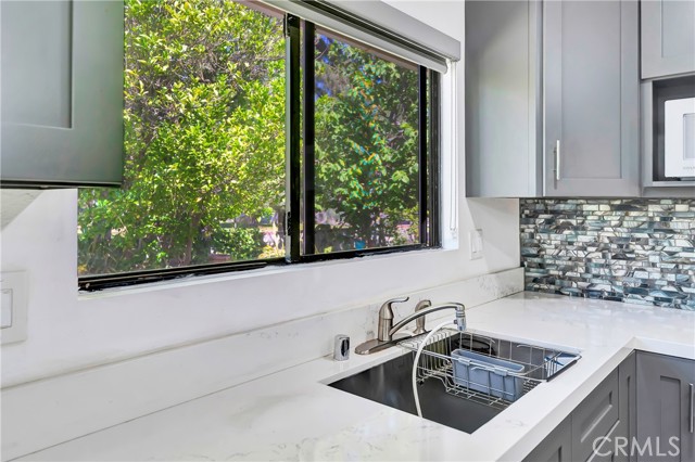 Detail Gallery Image 15 of 37 For 7035 Jon Allan Dr, North Hollywood,  CA 91605 - 3 Beds | 2 Baths