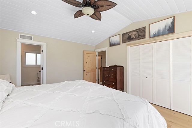 Detail Gallery Image 16 of 28 For 3525 Roselle Ave, Oceanside,  CA 92056 - 3 Beds | 2/1 Baths