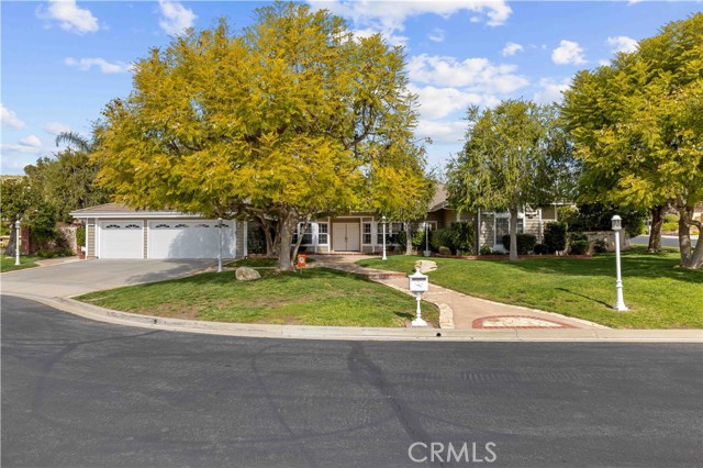 1601 Lancaster Circle photo 2