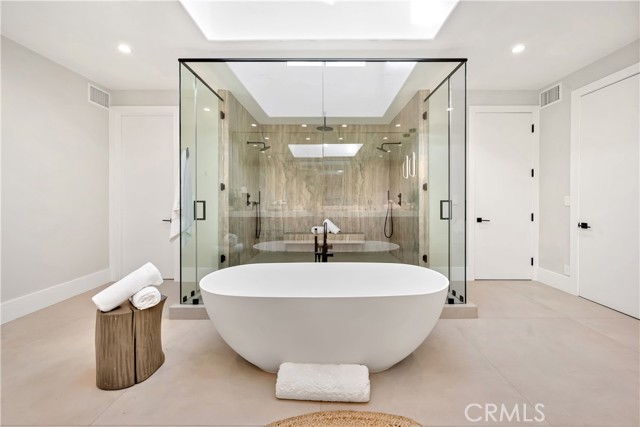 4609 Louise Avenue, Encino CA: https://media.crmls.org/medias/954a7712-062b-429d-bd1b-ba4a36087c64.jpg