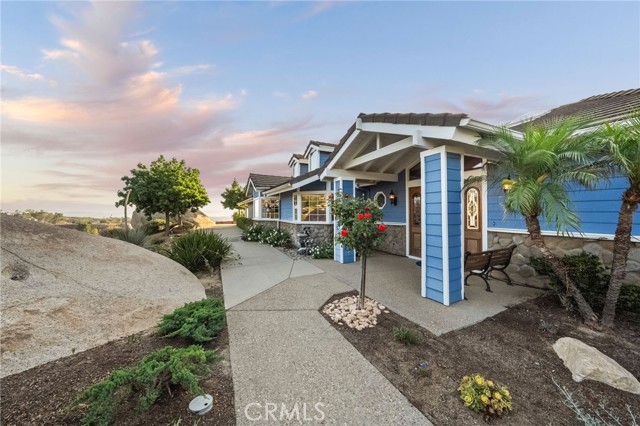 Image 17 of 75 For 40115 Via Cordova