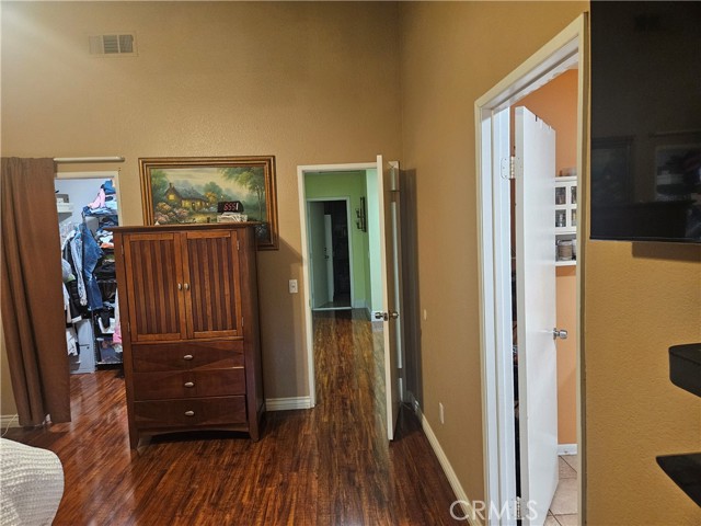 3320 Kipper Court, Lancaster CA: https://media.crmls.org/medias/954c74f6-70c5-41b9-b480-2ecbdbf9de7a.jpg