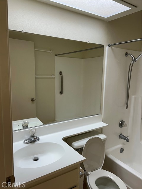 Detail Gallery Image 16 of 47 For 18232 Parkview Ln #103,  Huntington Beach,  CA 92648 - 1 Beds | 1 Baths