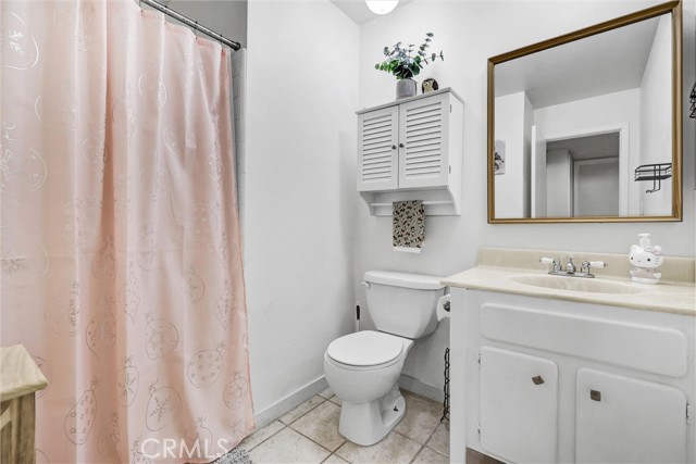 12400 Montecito Road, Seal Beach CA: https://media.crmls.org/medias/954e1e36-234d-45d0-9ee0-efe41956641f.jpg