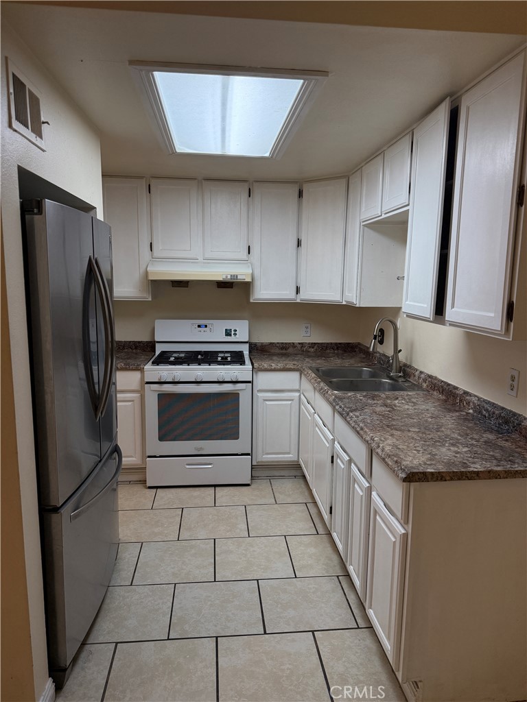 954Ed489 1141 4740 B7Ce C8Fbd8B53167 1175 E 9Th St, Pomona, Ca 91766 &Lt;Span Style='BackgroundColor:transparent;Padding:0Px;'&Gt; &Lt;Small&Gt; &Lt;I&Gt; &Lt;/I&Gt; &Lt;/Small&Gt;&Lt;/Span&Gt;