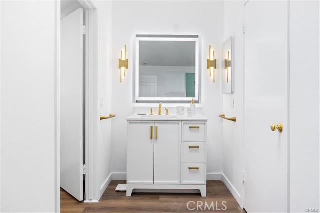 163 Pineview, Irvine CA: https://media.crmls.org/medias/954eff83-b315-4656-8e3a-f013ca449181.jpg