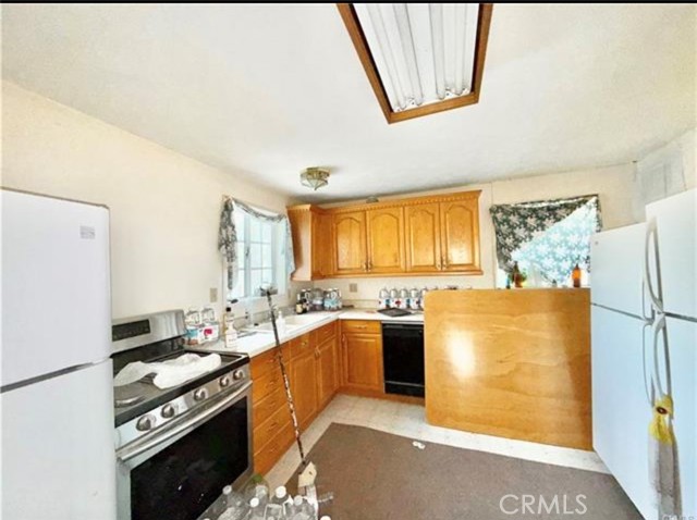 Detail Gallery Image 28 of 33 For 82489 3rd St, Trona,  CA 93562 - 6 Beds | 3 Baths