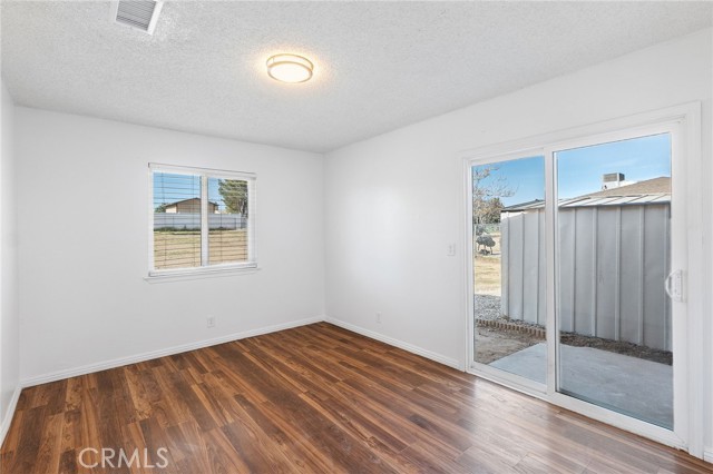 Detail Gallery Image 22 of 55 For 10278 Balsam Ave, Hesperia,  CA 92345 - 3 Beds | 2 Baths