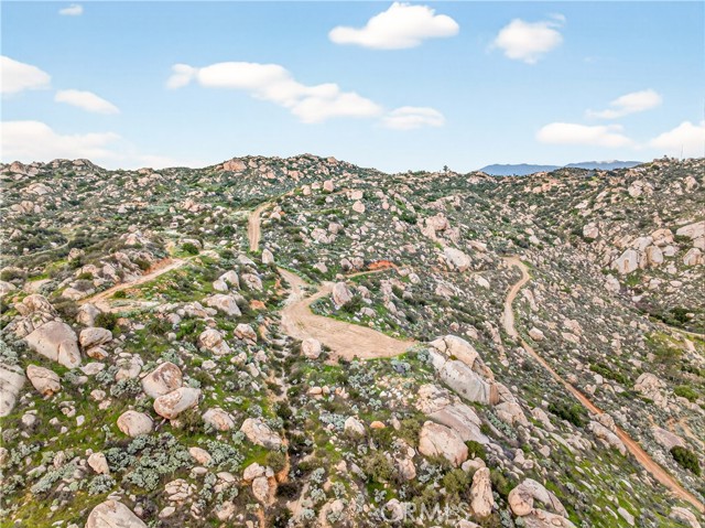 Detail Gallery Image 5 of 51 For 31300 Ruth Ln, Homeland,  CA 92548 - – Beds | – Baths