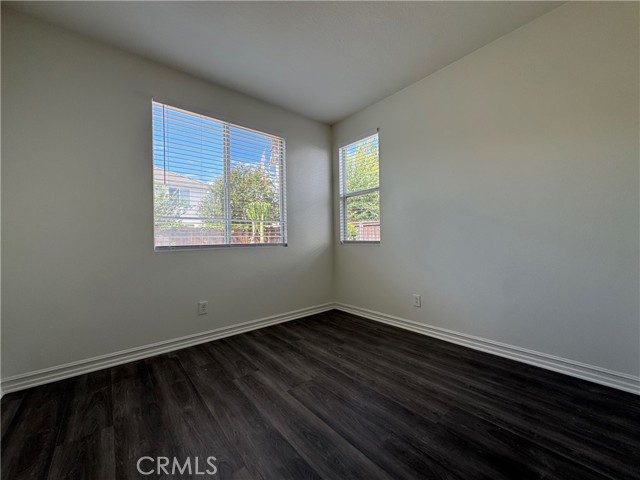 Detail Gallery Image 12 of 40 For 7069 Misty Meadow, Corona,  CA 92880 - 5 Beds | 3 Baths