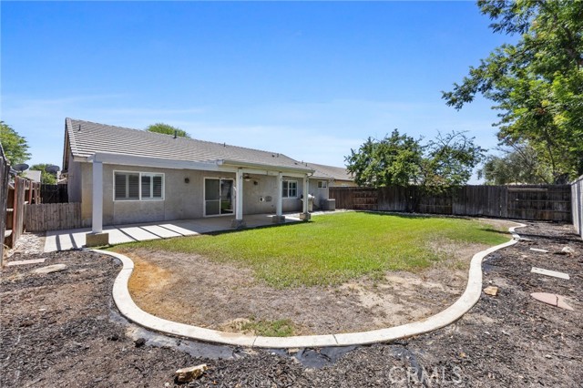 12200 Verdelho Avenue, Bakersfield CA: https://media.crmls.org/medias/9553588a-f6cf-43d5-a4b9-e6fe674bf04a.jpg