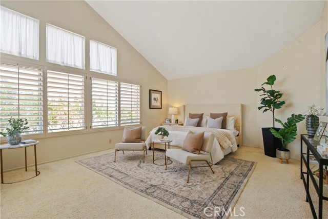 9221 Belcaro Drive, Huntington Beach CA: https://media.crmls.org/medias/9553eef1-9dd7-4d7a-91cf-9f70d005dd67.jpg