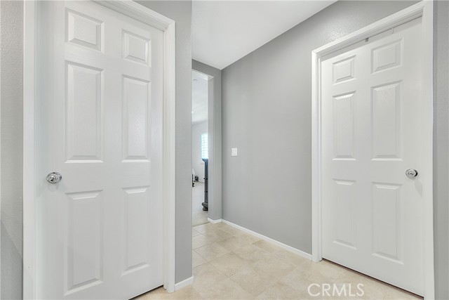 Detail Gallery Image 37 of 60 For 4822 Carl Ct, Jurupa Valley,  CA 91752 - 5 Beds | 3/1 Baths