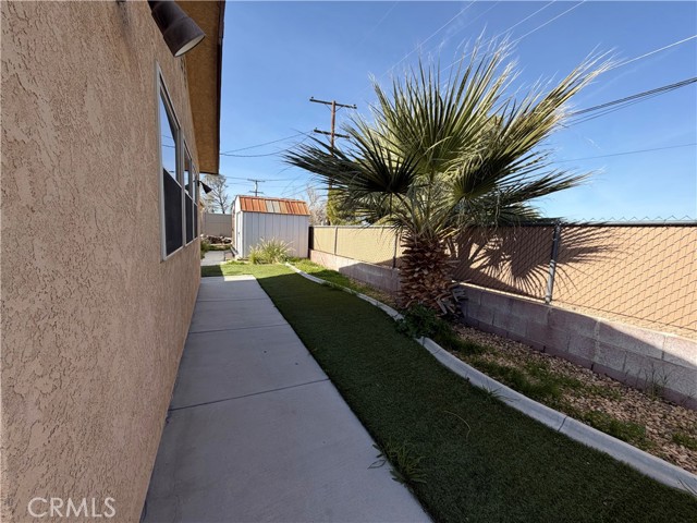 Detail Gallery Image 3 of 34 For 1517 De Anza St, Barstow,  CA 92311 - 3 Beds | 2 Baths