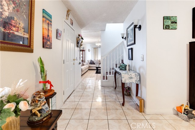 701 W 139th Street, Compton CA: https://media.crmls.org/medias/9554f7c6-8c6d-41c9-98a1-0c44dcc6d397.jpg