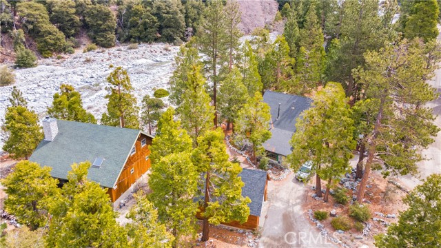 Detail Gallery Image 7 of 33 For 41524 Alder Dr, Forest Falls,  CA 92339 - 2 Beds | 2 Baths