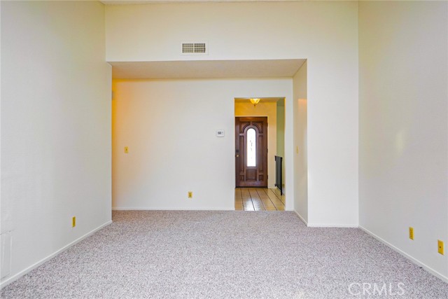 751 Santa Fe Court, San Dimas CA: https://media.crmls.org/medias/95565223-1e42-48b1-b4e3-80d05a42d742.jpg