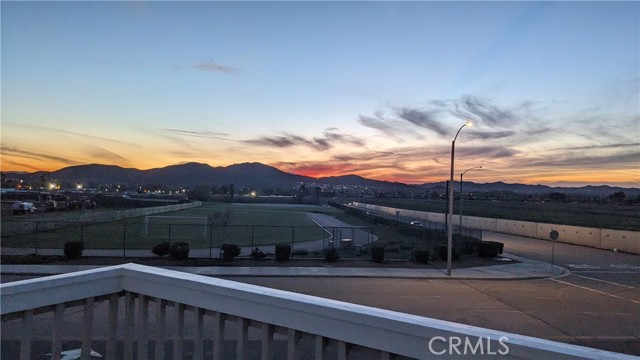 27539 Avenida Interno, Menifee CA: https://media.crmls.org/medias/95565cd8-1bc6-47e1-bf64-0f9c7c650860.jpg