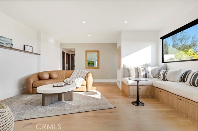 Detail Gallery Image 39 of 75 For 2720 Pebble, Corona Del Mar,  CA 92625 - 5 Beds | 4/1 Baths