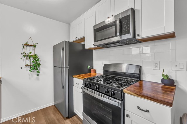 1506 E 4th, Long Beach CA: https://media.crmls.org/medias/95585dd4-df9d-4fb3-b9ee-3a38ca9358b2.jpg