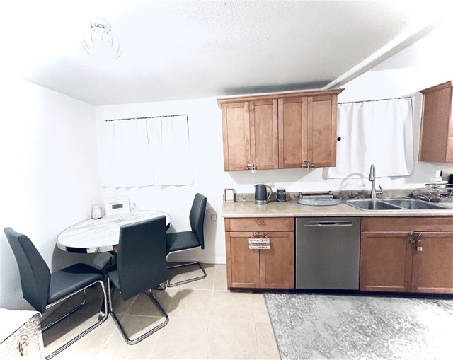 Detail Gallery Image 20 of 25 For 13111 Sierra, Agua Dulce,  CA 91390 - 1 Beds | 1 Baths