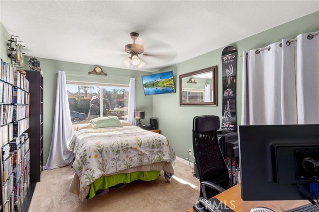 955a97ff 30d3 4e18 99e1 203d47a10e08