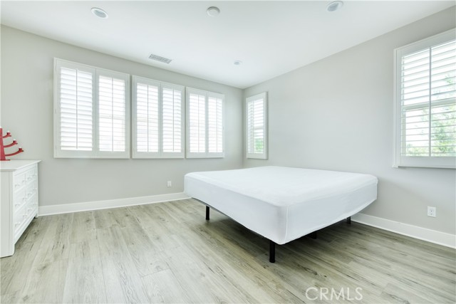 99 Fuchsia, Lake Forest CA: https://media.crmls.org/medias/955cb219-cedb-46fb-928a-446c4ed999ae.jpg