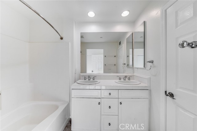 Detail Gallery Image 22 of 32 For 814 Silk Tree, Irvine,  CA 92606 - 3 Beds | 3/1 Baths