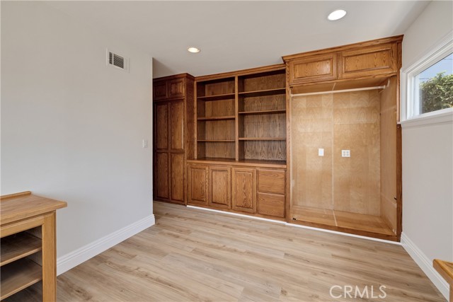 3313 Onrado Street, Torrance CA: https://media.crmls.org/medias/955d508a-96f2-4f17-bf2a-5e26e68f4f3e.jpg