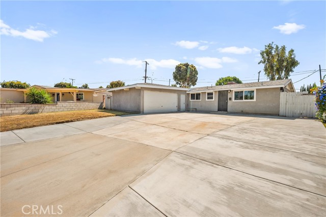 Detail Gallery Image 1 of 41 For 13540 Wilfrey Ave, La Mirada,  CA 90638 - 4 Beds | 2 Baths