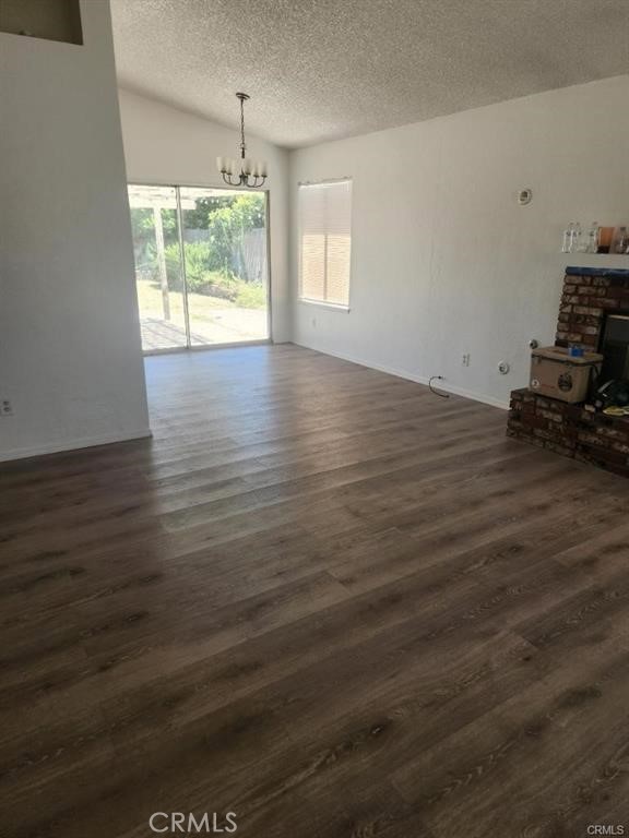 Detail Gallery Image 6 of 8 For 6275 Woodpine, San Bernardino,  CA 92407 - 3 Beds | 2 Baths