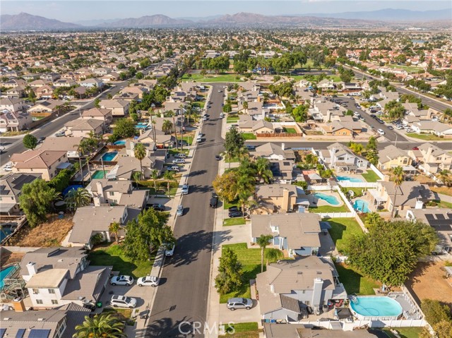 Detail Gallery Image 32 of 34 For 16900 Hollyhock Dr, Moreno Valley,  CA 92551 - 4 Beds | 3 Baths