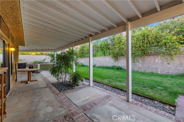 38225 6th W Street, Palmdale CA: https://media.crmls.org/medias/955e019f-e5dd-45c8-87f5-78535ed54534.jpg