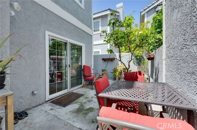 Detail Gallery Image 21 of 24 For 2461 Oneida St #B,  Pasadena,  CA 91107 - 4 Beds | 2/1 Baths