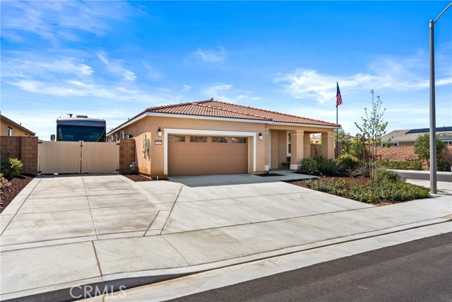 Detail Gallery Image 2 of 49 For 27097 Lasso Way, Menifee,  CA 92585 - 3 Beds | 2 Baths