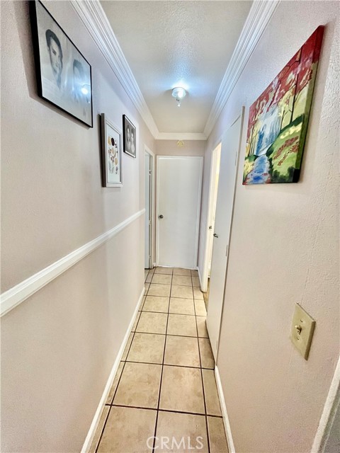 Detail Gallery Image 13 of 49 For 1081 Arrow Hwy, Azusa,  CA 91702 - 3 Beds | 2 Baths