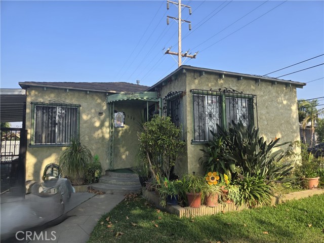 1538 Simmons Avenue, Los Angeles CA: https://media.crmls.org/medias/955f0103-7e95-4bb4-93d3-822d673a29de.jpg
