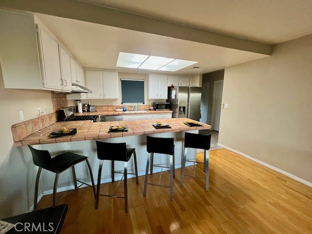 Detail Gallery Image 4 of 6 For 15654 Hillview Ln #18,  Granada Hills,  CA 91344 - 3 Beds | 3 Baths