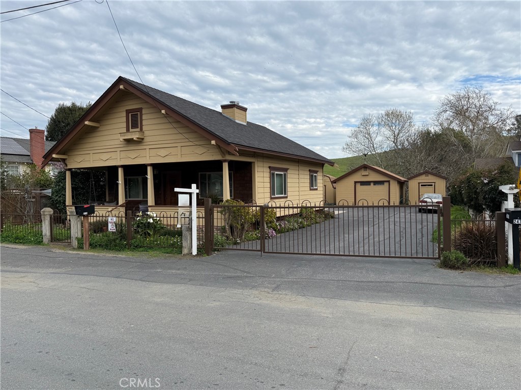 955F904D 1816 458B 9459 5Defa467Fc0B 2516 Main Street, Cambria, Ca 93428 &Lt;Span Style='BackgroundColor:transparent;Padding:0Px;'&Gt; &Lt;Small&Gt; &Lt;I&Gt; &Lt;/I&Gt; &Lt;/Small&Gt;&Lt;/Span&Gt;