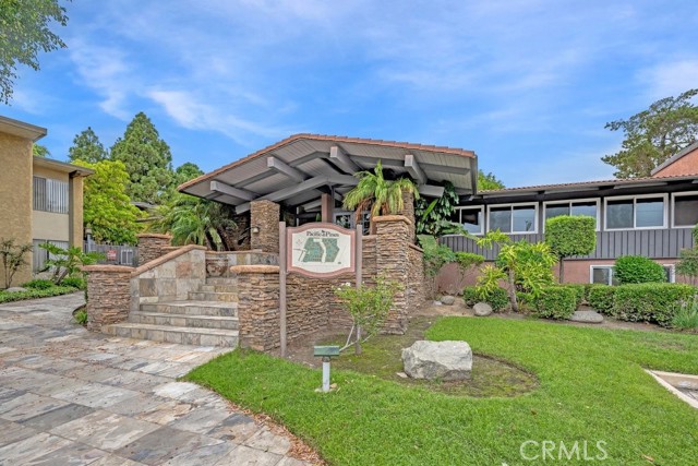 Front Image Thumbnail for CRSR26028324