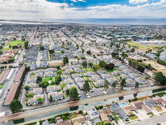 Detail Gallery Image 44 of 52 For 16396 Vista Roma, Huntington Beach,  CA 92649 - 2 Beds | 1 Baths
