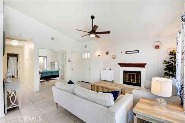 42297 Sultan Avenue, Palm Desert CA: https://media.crmls.org/medias/956201d9-7227-4f86-85bf-889e95933762.jpg